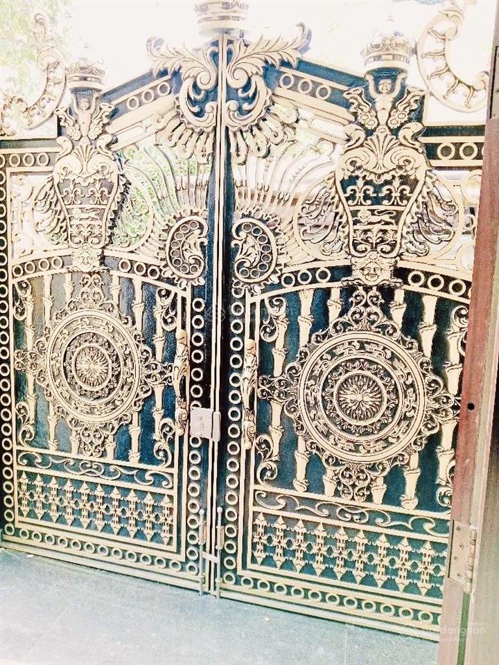 Biệt thự phố, luỹ bán bích  11x12  4 tầng, nhỉnh 18 tỷ