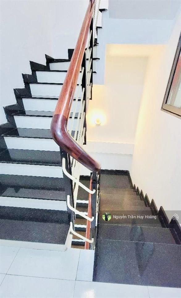 Hẻm 12m vip lê ngã  4 tầng đẹp full công năng  chỉ 8,5 tỷ