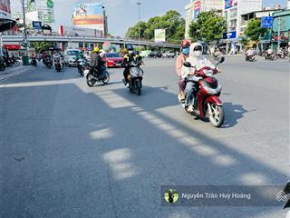 Mặt tiền hoàng văn thụ, vị trí vàng kinh doanh  3 tầng  5.5x23m  chỉ 34 tỷ 99