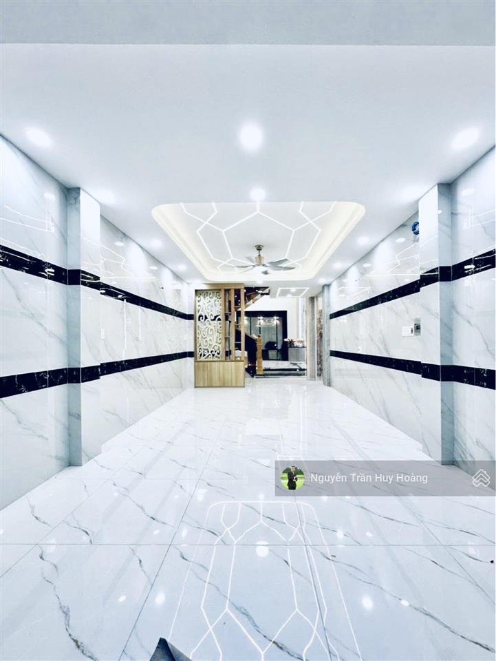 Mặt tiền kd đỉnh, ấp chiến lược  4x17m  vỉa hè rộng  kinh doanh ngày đêm  giá chỉ 10,999 tỷ
