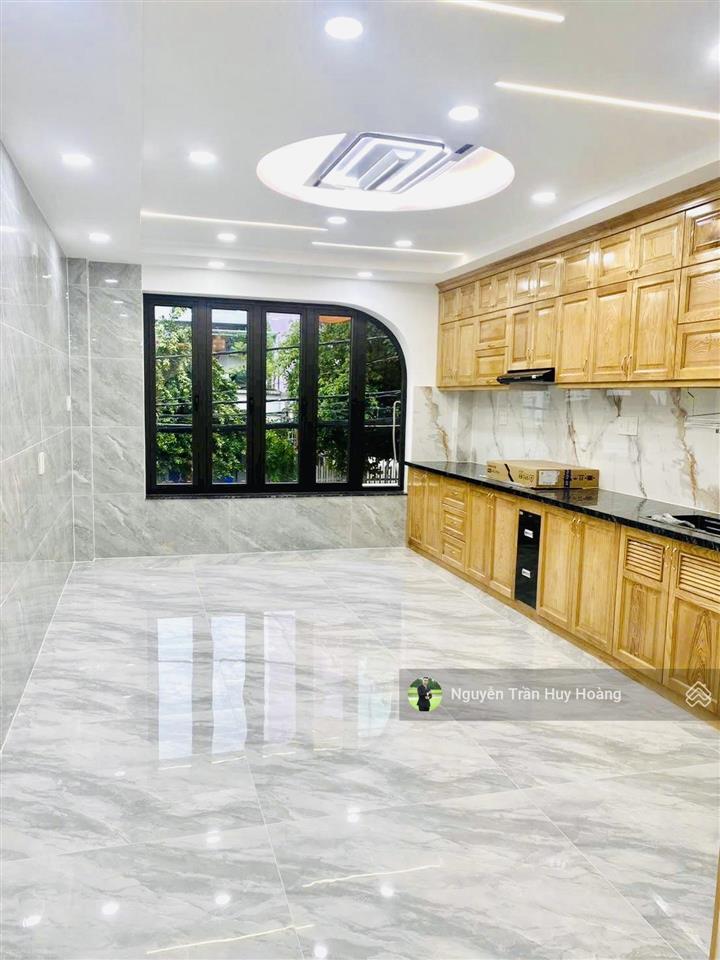 Mặt tiền khu vip tân phú  6 tầng kiên cố thang máy  4x22  giá 15.x tỷ
