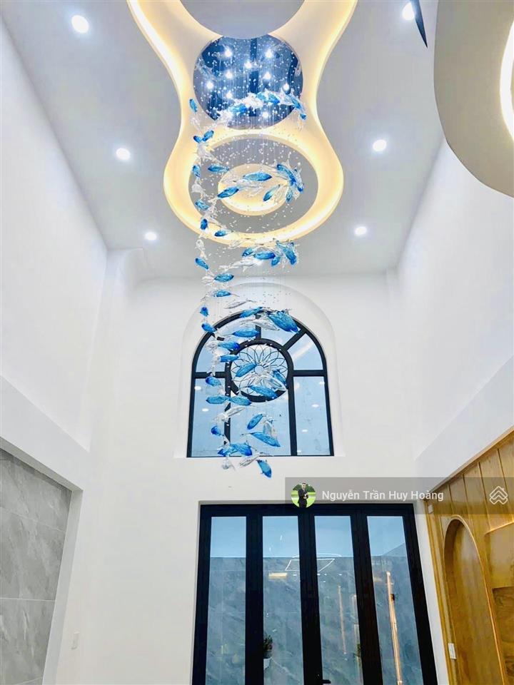 Mặt tiền khu vip tân phú  6 tầng kiên cố thang máy  4x22  giá 15.x tỷ