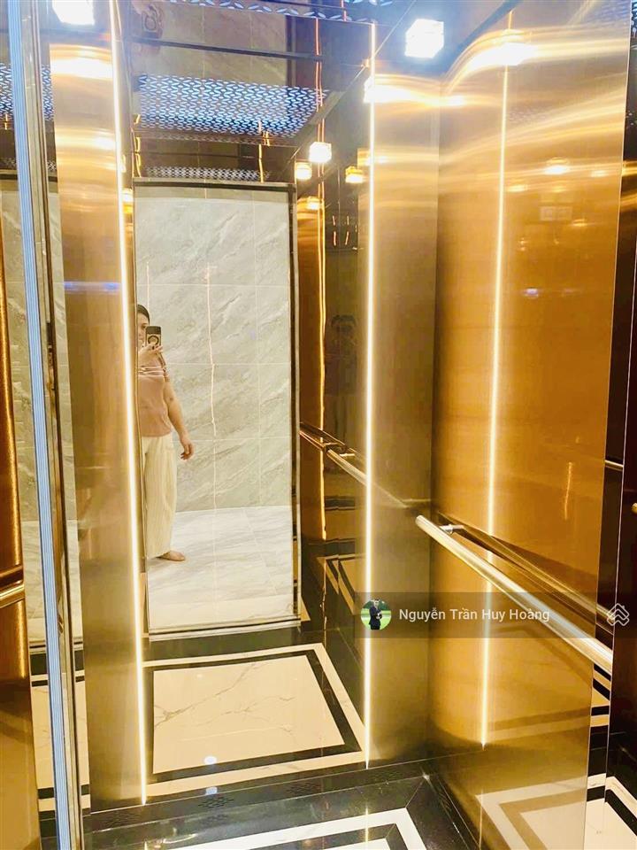 Mặt tiền khu vip tân phú  6 tầng kiên cố thang máy  4x22  giá 15.x tỷ
