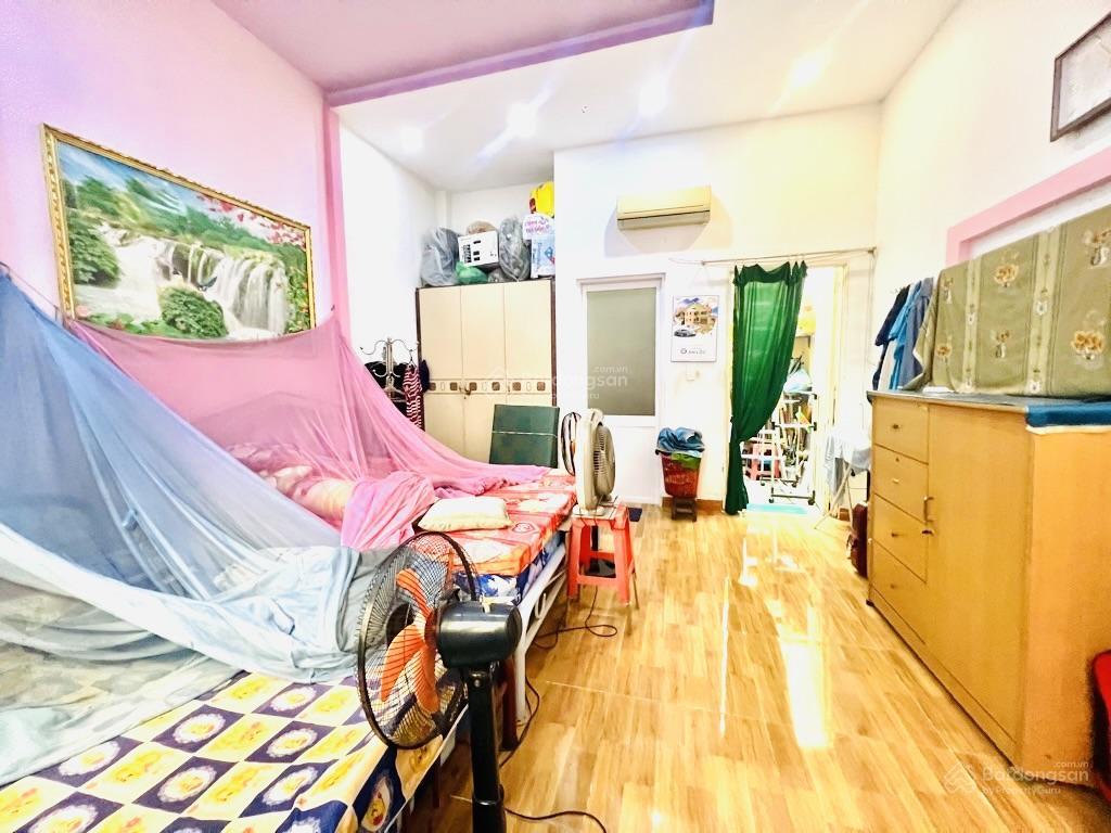 Mặt tiền kd  4.5x30m (135m)  kinh doanh sầm uất  hơn 11 tỷ  tân phú