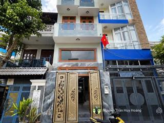 Thang máy xịn  6 tầng  4x17m  đường nhựa thông thoại ngọc hầu  chỉ 11 tỷ nhỉnh