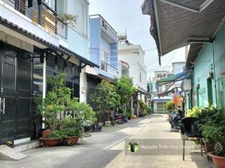 Ngang 4.5 x 11m  nhỉnh 3 tỷ  hẻm ô tô  lê văn quới, bình tân