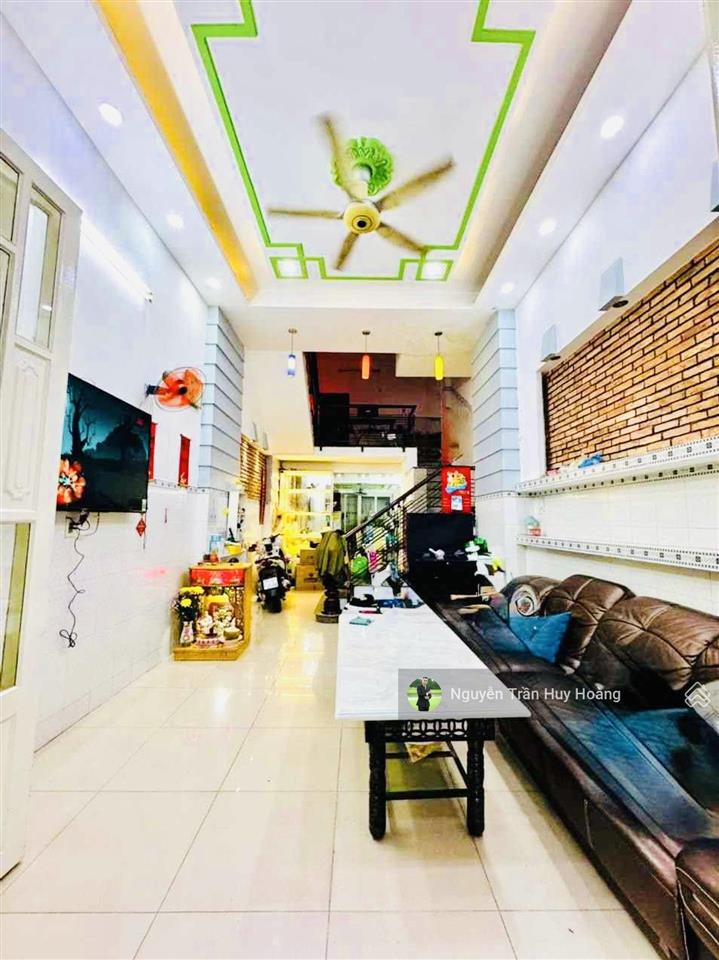 Mặt tiền đỗ bí 4 tầng kiên cố 4.1x19m quận tân phú giá chỉ 10.x tỷ