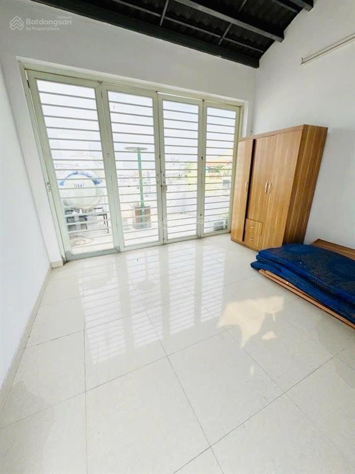 Mặt tiền lạc long quân, tân bình  4.2x24m  5 tầng, kd sầm uất  12 tỷ nhỉnh