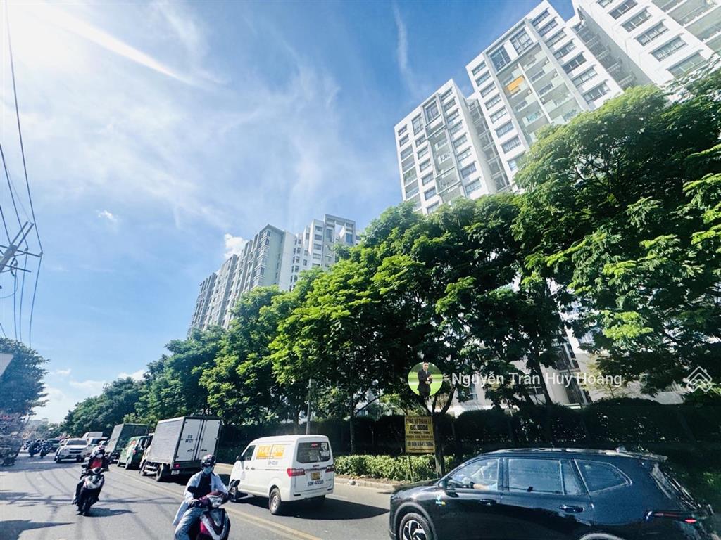 Nhà 4x25  nhỉnh 6 tỷ  đường nhựa 8m thông  ngay aeon tân phú