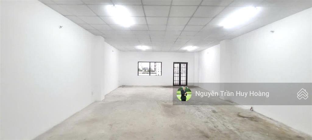 Tòa nhà 6 tầng thang máy  mặt tiền kinh doanh tân kỳ tân quý  chỉ 18. x tỷ
