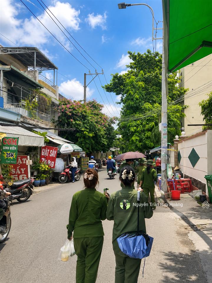 Mặt tiền kinh doanh đa ngành  4x15m  8.x tỷ  ngay đh công thương  tân phú