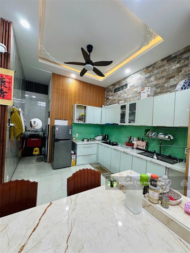 Ngang 5 x 13  chỉ 5,8 tỷ  đường tân quý  hẻm xe hơi, tân phú