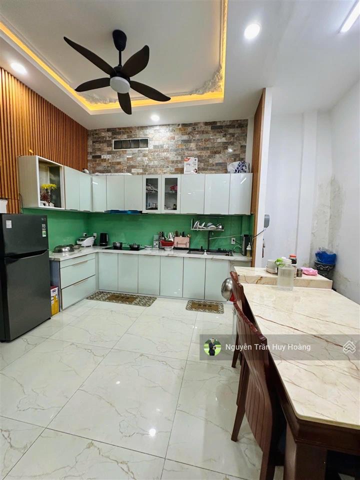 Ngang 5 x 13  chỉ 5,8 tỷ  đường tân quý  hẻm xe hơi, tân phú
