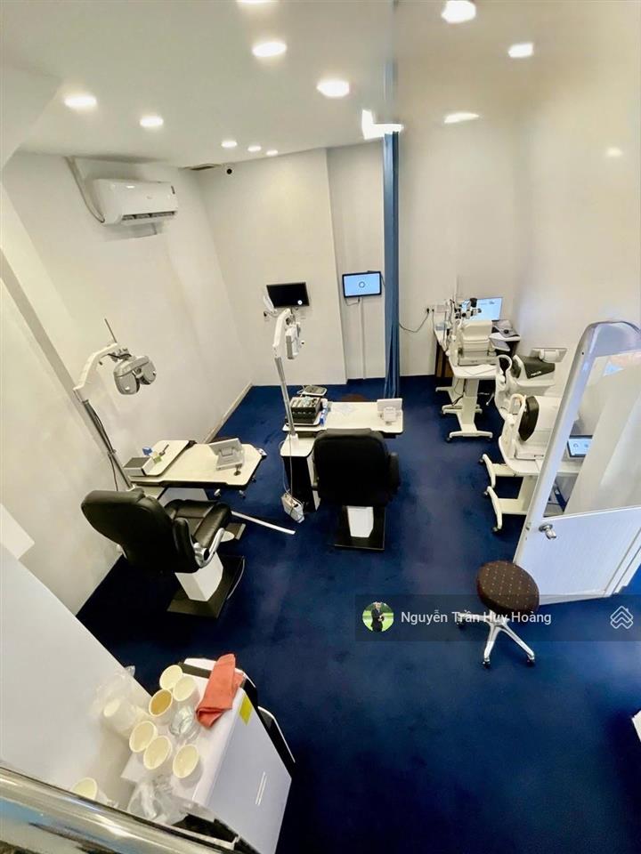 Mặt tiền trường chinh  bảy hiền  ngang 6.6m  diện tích 123m  dòng tiền 720 triệu/năm chỉ 25 ty