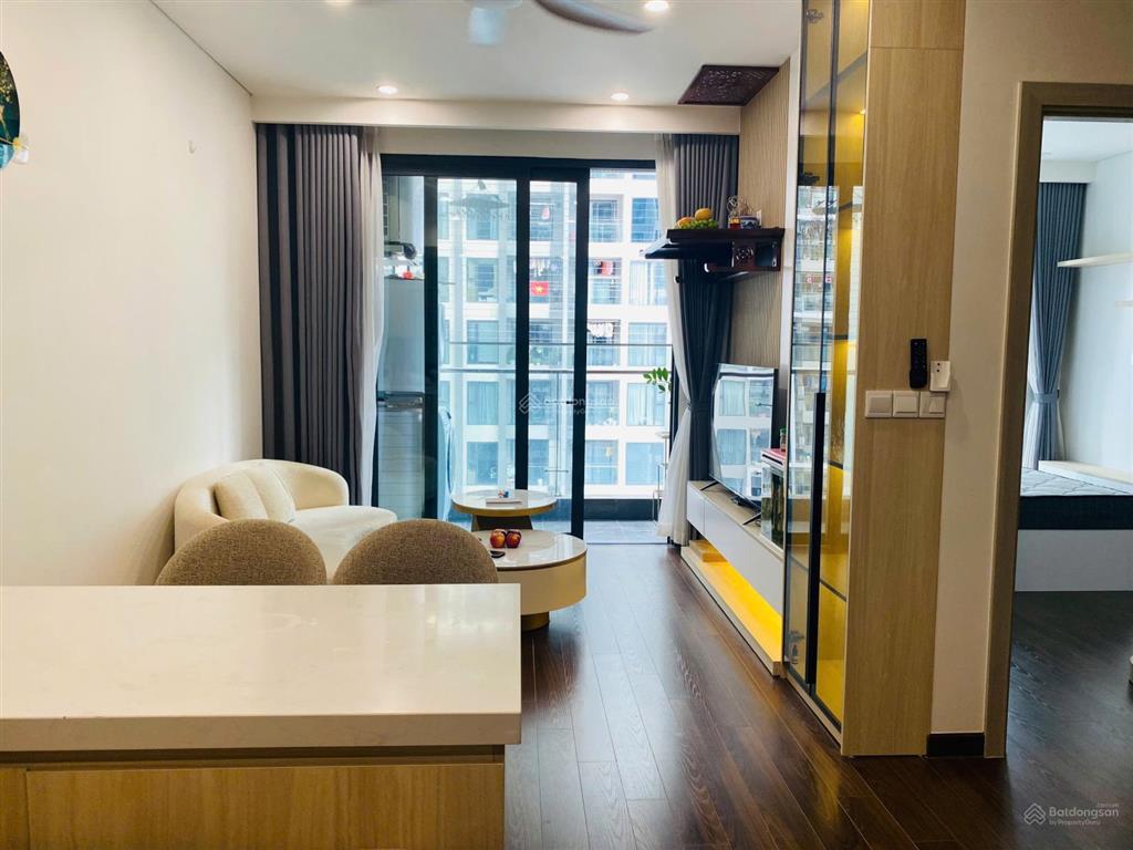 Cho thuê căn hộ 1pn + 1, 12 triệu, 43m2 tại masteri west heights vinhome smart city