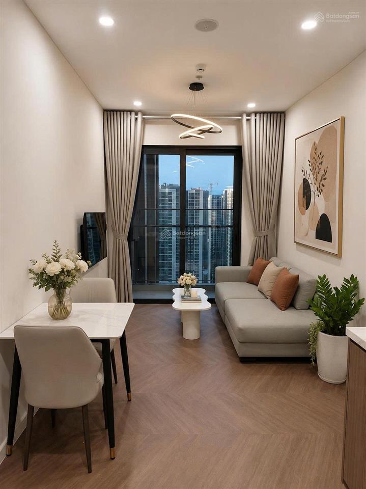 Hot hot cho thuê căn hộ 2 ngủ lumiere hạng sang giá 12tr5 vinhomes smart city
