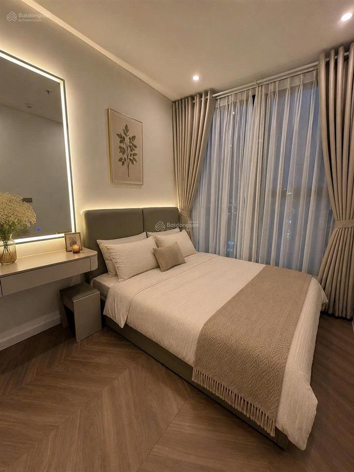 Hot hot cho thuê căn hộ 2 ngủ lumiere hạng sang giá 12tr5 vinhomes smart city