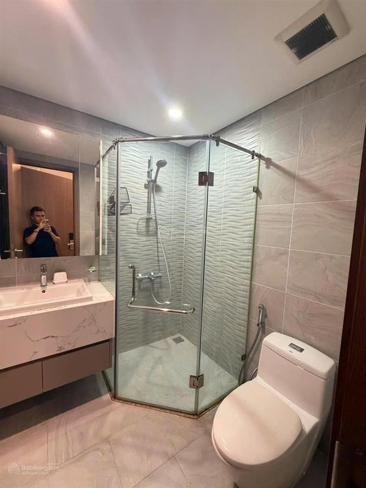 Cho thuê căn hộ 1pn, 1vs, 45m2, the tonkin  vinhomes smart city, 9 triệu vnd