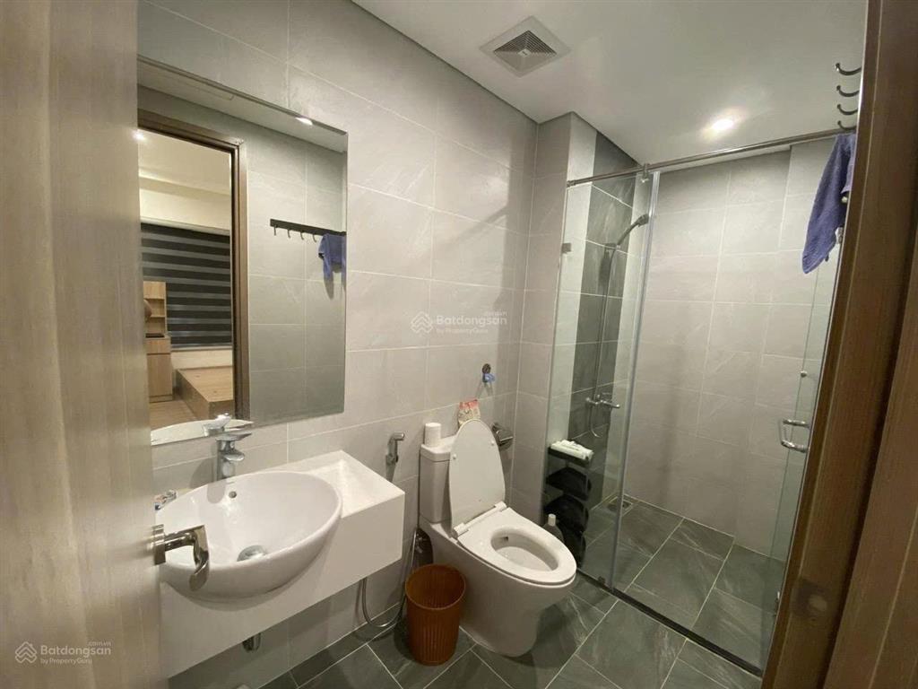 Chính chủ bán căn hộ 2 ngủ + tòa s202 vinhomes smart city giá 4 tỷ 080