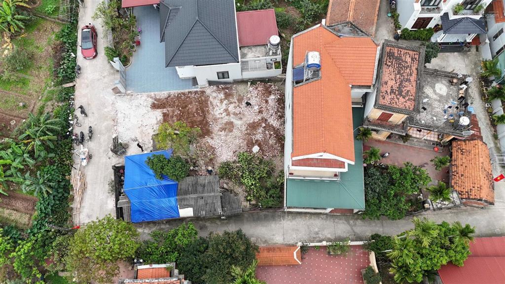 Hàng nét gần bách khoa cs2 và sân bóng pvf và đường tỉnh 379dân cư giàu cógiá đầu tư