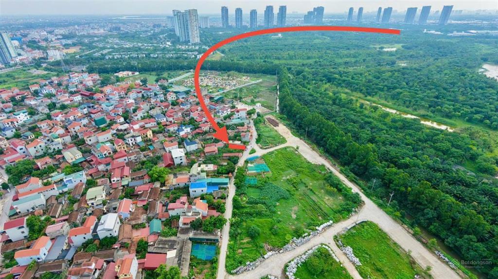 Bán gấp đất cửu cao đối diện khu đất dịch vụ liền kề, view ecopark oto tránh thoáng mát giá tốt