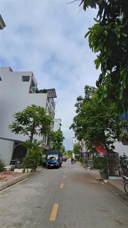 BÁN NHÀ ĐẤU GIÁ LONG BIÊN 80M2- 6 TẦNG THANG MÁY- GARA OTO- 1X TỶ