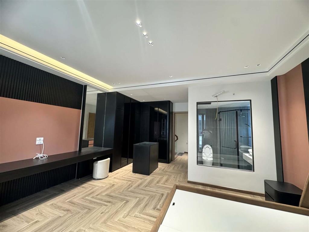 BÁN NHÀ THẠCH BÀN 50M2- 7 TẦNG THANG MÁY-NGÕ NÔNG-  GARA Ô TÔ- NHỈNH 12 TỶ