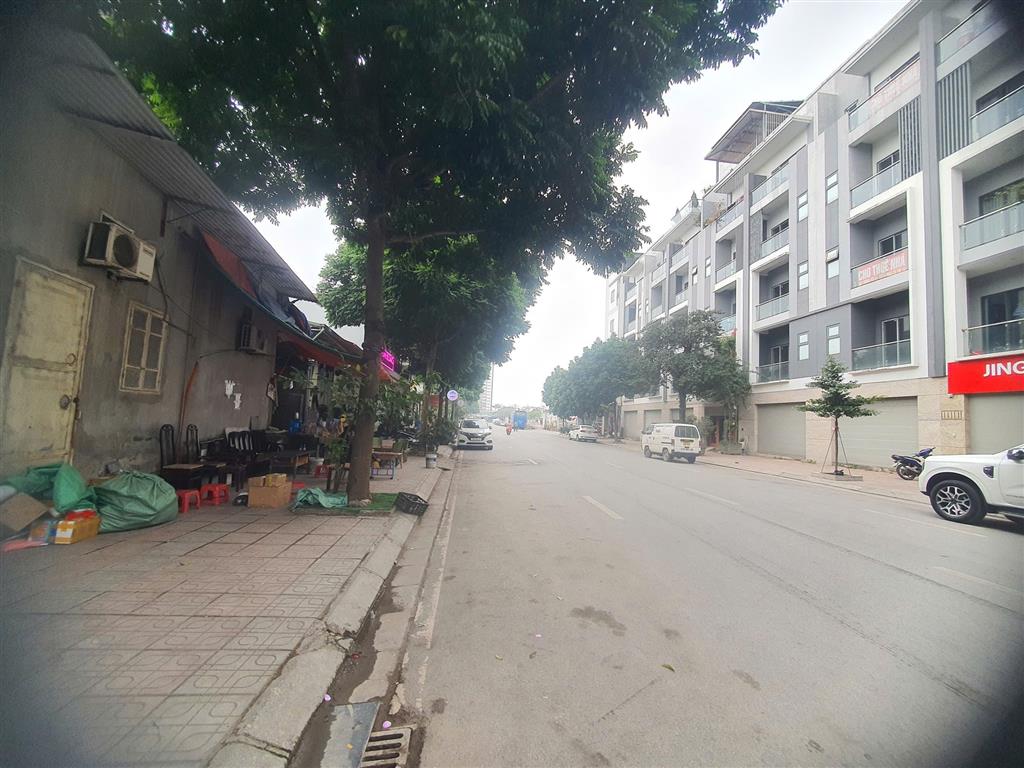 BÁN NHÀ VIỆT HƯNG 90M2- 4 TẦNG- VỈA HÈ, Ô TÔ TRÁNH, 3 THOÁNG- 18.x Tỷ