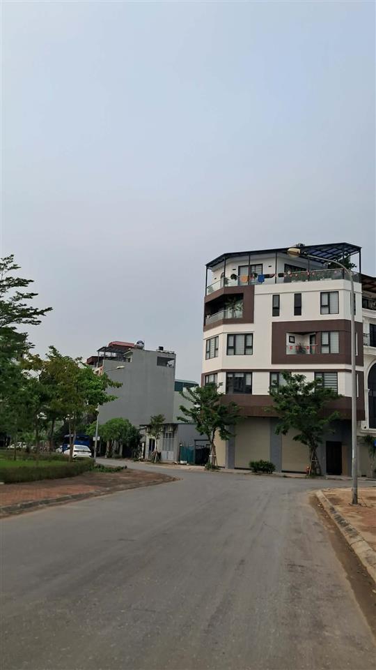 BÁN NHÀ NGỌC THỤY 38M2- 6 Tầng Thang Máy- Ô TÔ TRÁNH ĐỖ- 14.x Tỷ