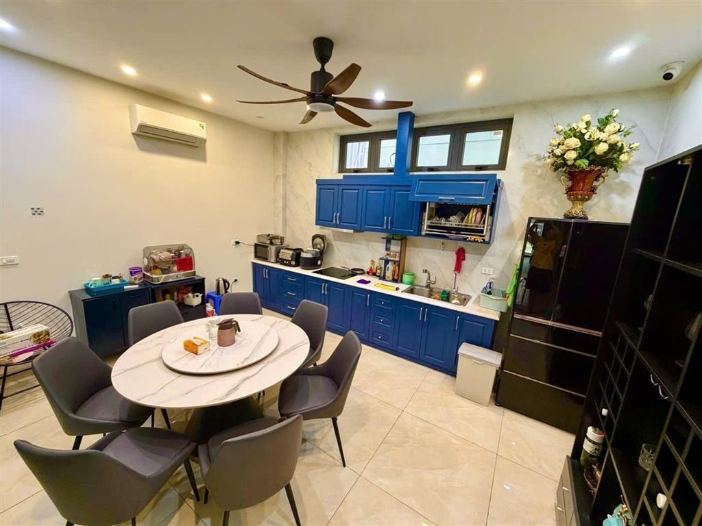 BÁN NHÀ VIỆT HƯNG 75M2- 5 Tầng THANG MÁY- VỈA HÈ, Ô TÔ TRÁNH ĐỖ- 25.x Tỷ