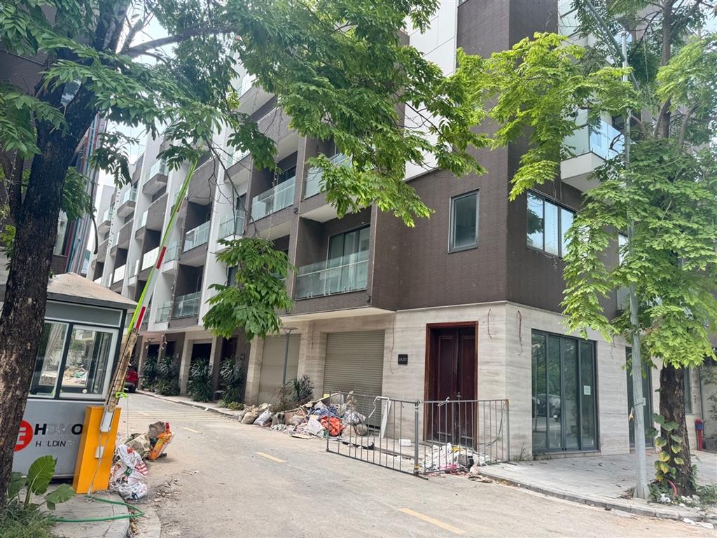 BÁN BIỆT THỰ SÀI ĐỒNG 360M2- 4 Tầng – ĐẲNG CẤP SỐNG ĐẠI GIA- 89 Tỷ