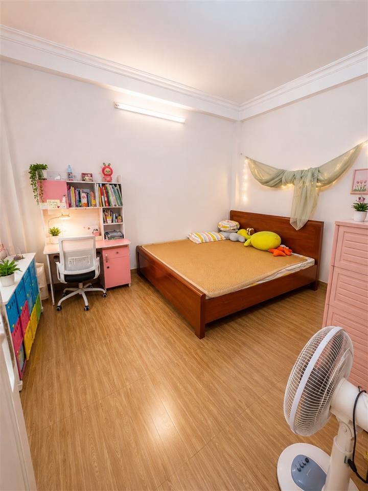 BÁN NHÀ THẠCH BÀN 47M2- 5 TẦNG Ở NGAY- Ô TÔ TRÁNH- 10.7 Tỷ