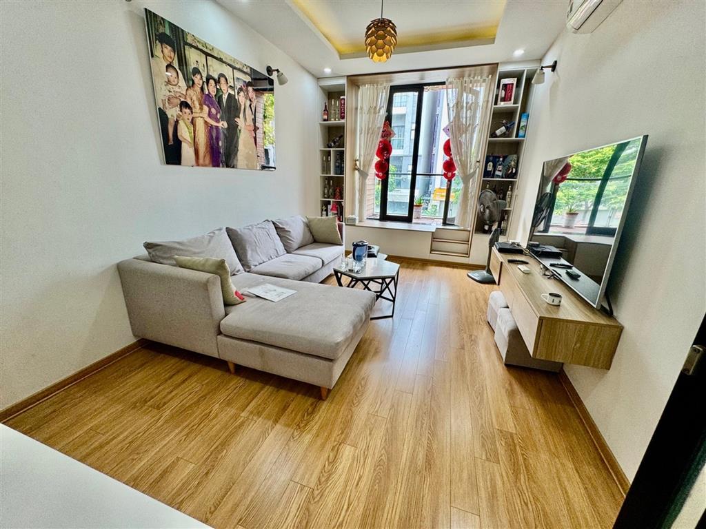 BÁN NHÀ LÝ SƠN, LONG BIÊN 52M2- 4 Tầng Ô TÔ TRÁNH, Kinh doanh đỉnh- 14 Tỷ