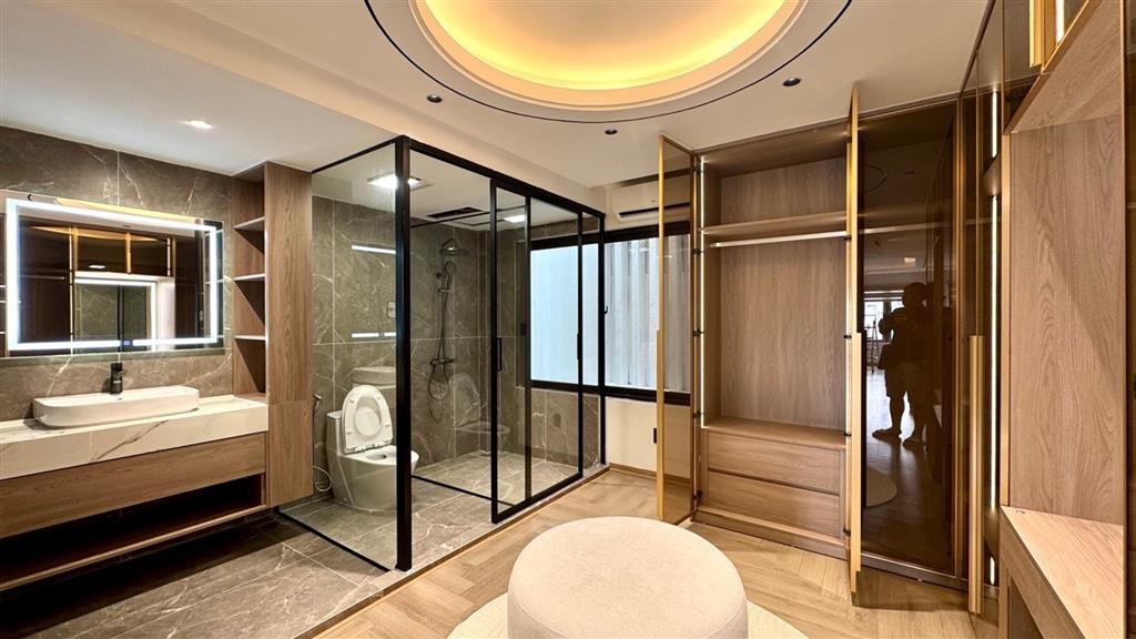 BÁN NHÀ TƯ ĐÌNH 62M2- 6 TẦNG THANG MÁY- GARA Ô TÔ- FULL NỘI THẤT- 20.X Tỷ