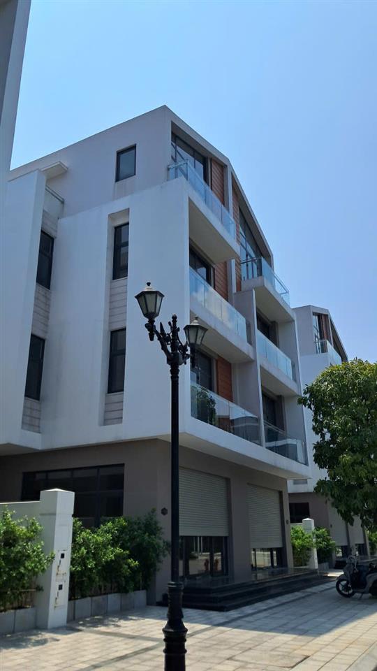 [0988081226] BÁN BIỆT THỰ SONG LẬP VHOP3 187M2- 4 TẦNG MẶT CÔNG VIÊN NƯỚC- 19 TỶ