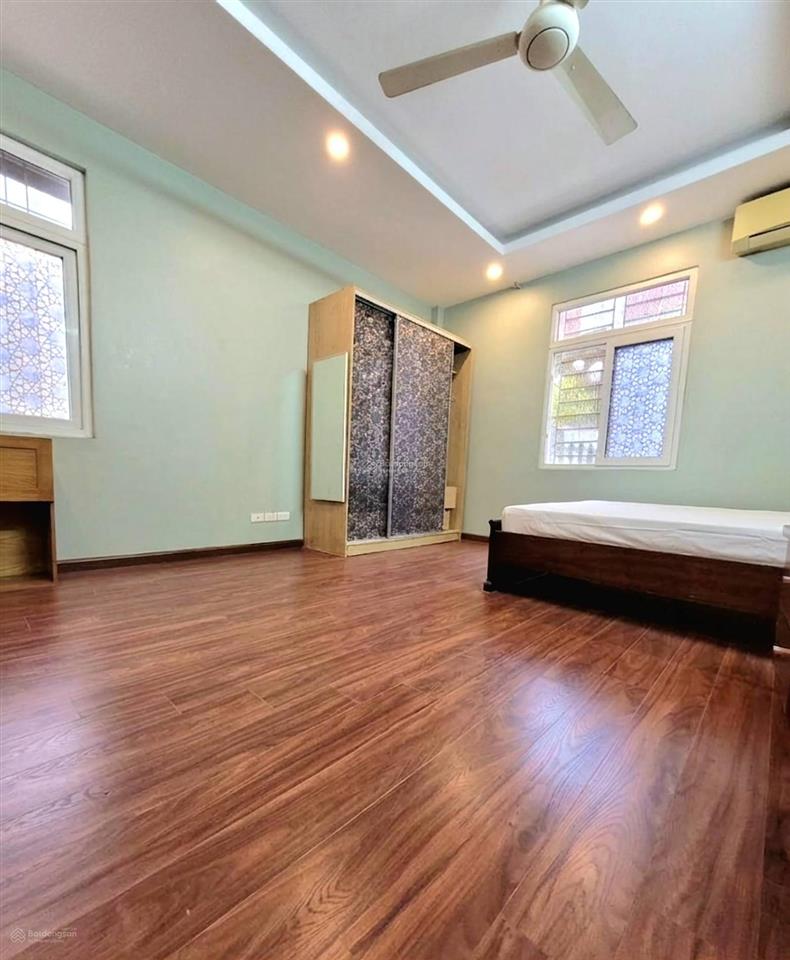 Bán gấp nhà riêng 56m2, 11 tỷ, 7pn, 5wc tại ngõ chùa liên phái, bạch mai, quận hai bà trưng, hà nội