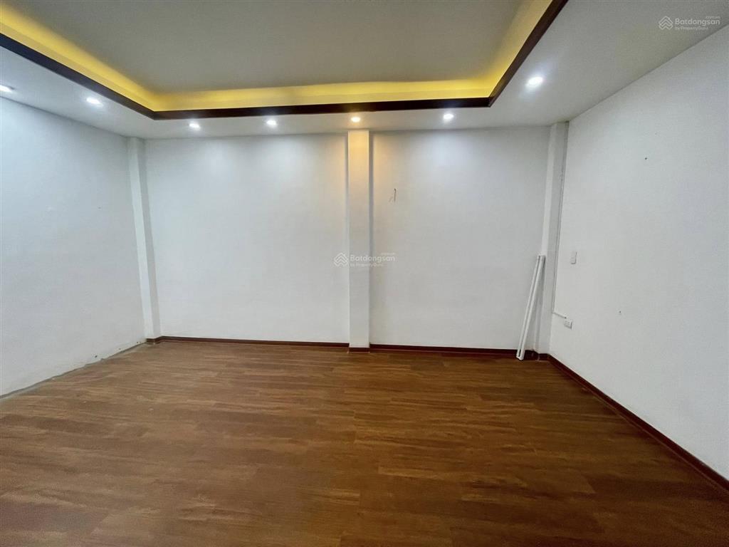 Nhà mặt phố hoàng mai, giá cực chất 24,9 tỷ, 64m2, 5 tầng, thang máy, kinh doanh 7pn, 7wc, 5 tầng