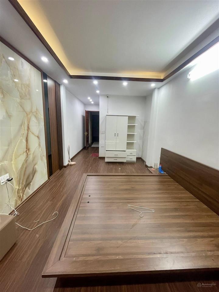 Nhà mặt phố hoàng mai, giá cực chất 24,9 tỷ, 64m2, 5 tầng, thang máy, kinh doanh 7pn, 7wc, 5 tầng