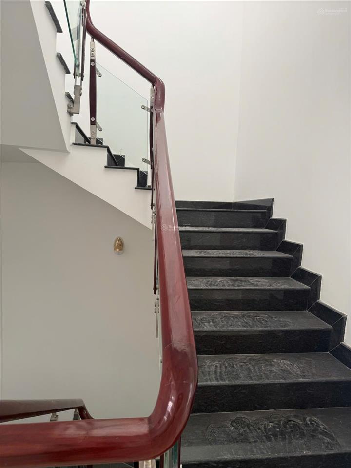 Biệt thự mỹ thái cho thuê nội thất cơ bản hay full đều được