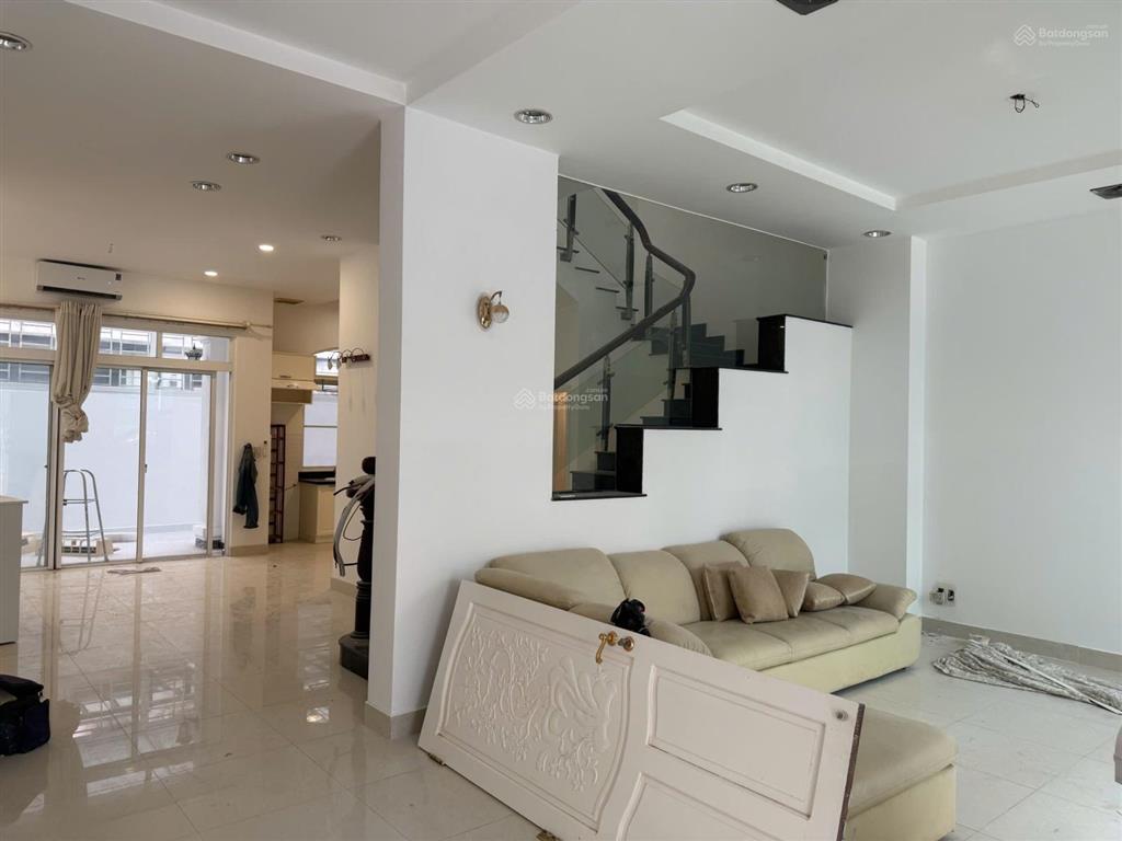 Biệt thự mỹ thái cho thuê nội thất cơ bản hay full đều được