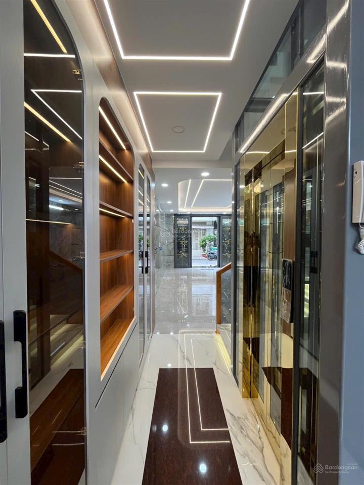 Bán nhà hẻm nhựa 8m có lề phan anh, 4x17m, đúc 5 tầng, thang máy 450kg, giá 10.6 tỷ tl.