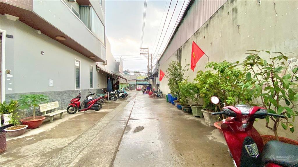 Bán nhà hẻm xe hơi đường tpp, 4x10m, đúc 4.5 tấm, giá 5.98 tỷ tl.