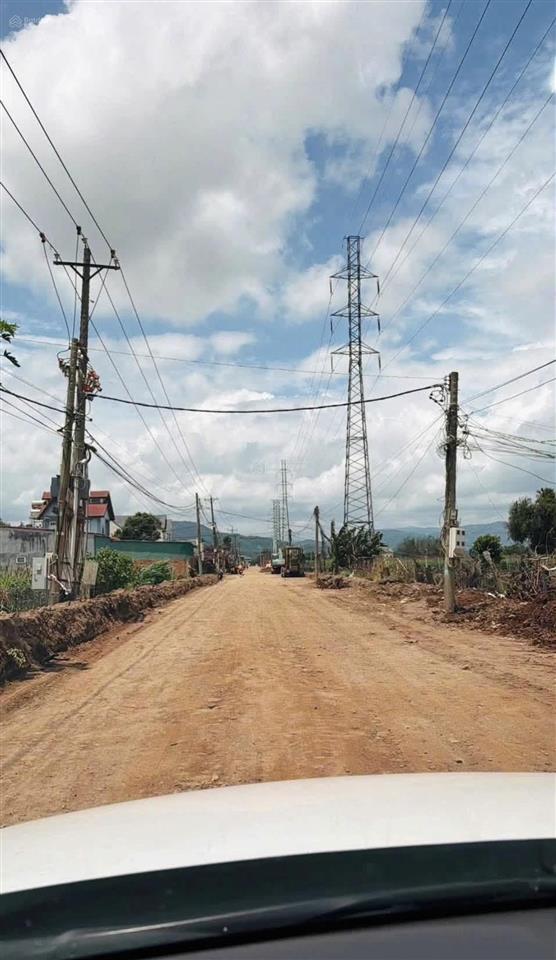 Đất thổ cư 100m2 tại xã đức trọng, lâm đồng, bán giá 1,75 tỷ