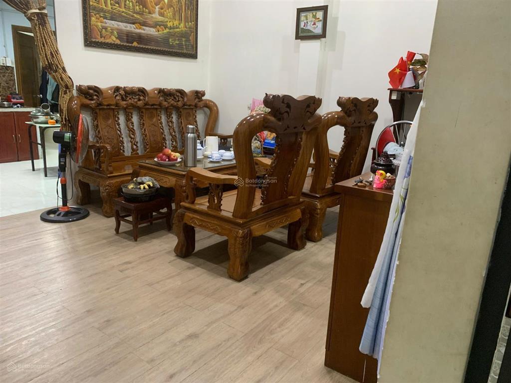 Bán nhà 1 trệt 1 lửng sổ hồng hoàn công 6,3x13,5m = 78 m2