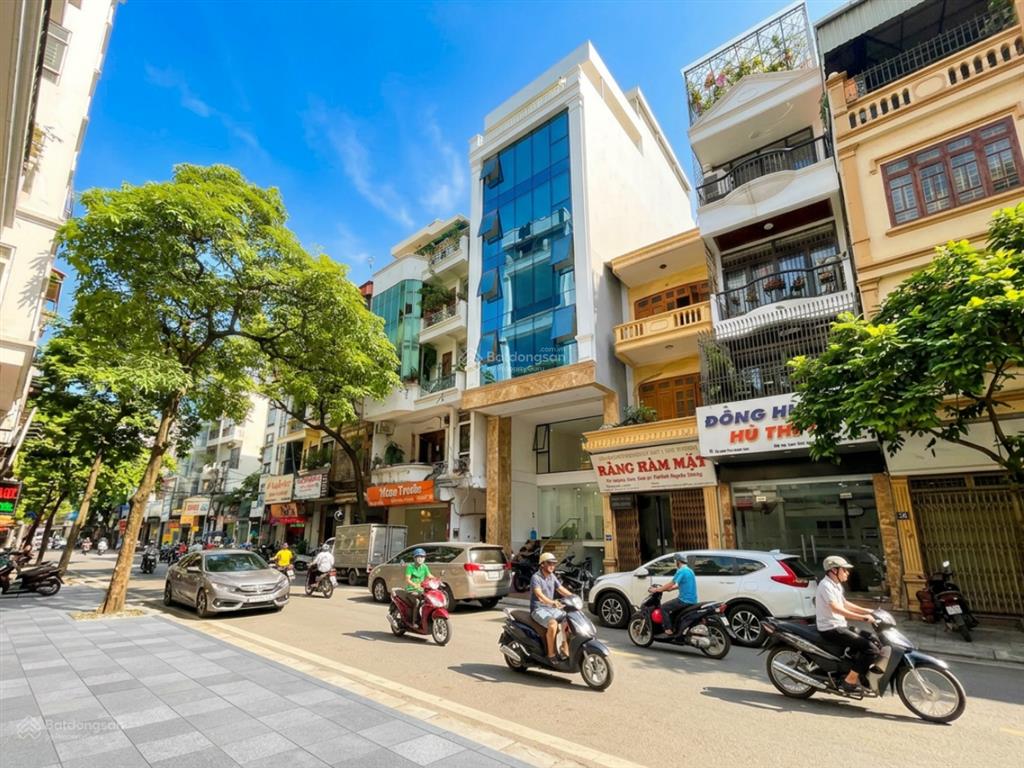 Chủ cần thanh khoản nhanh nhà mặt phố nguyễn ngọc nại, dt 95m2, mt 9m, 26 tỷ, vị trí hiếm