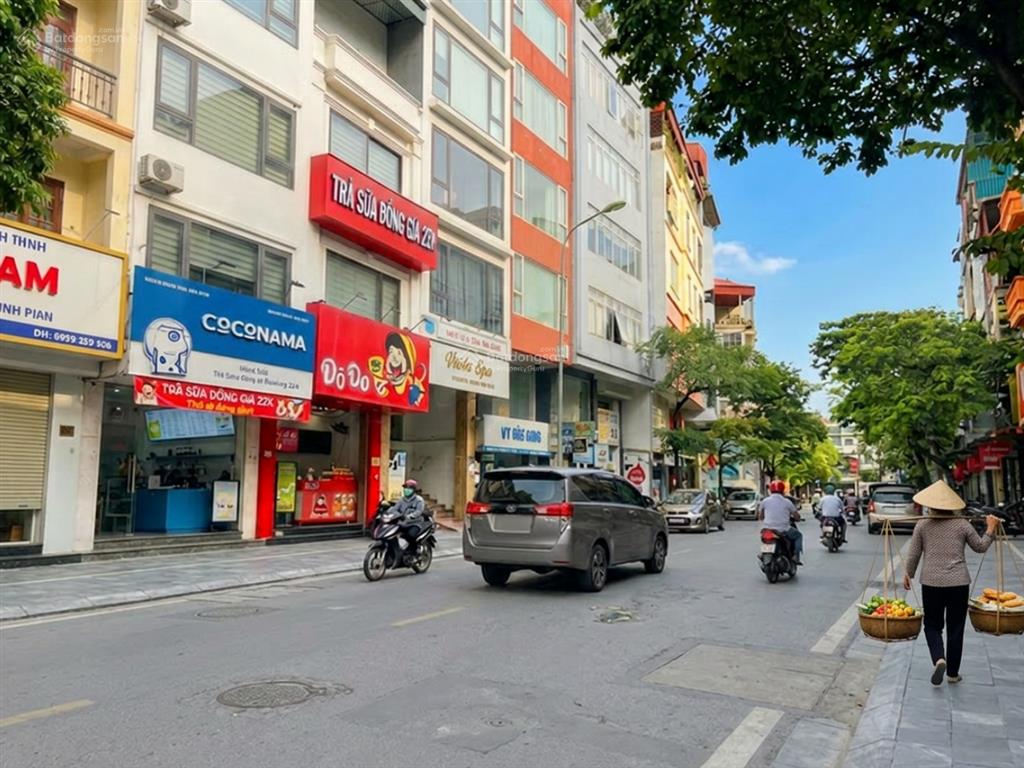 Chủ cần thanh khoản nhanh nhà mặt phố nguyễn ngọc nại, dt 95m2, mt 9m, 26 tỷ, vị trí hiếm