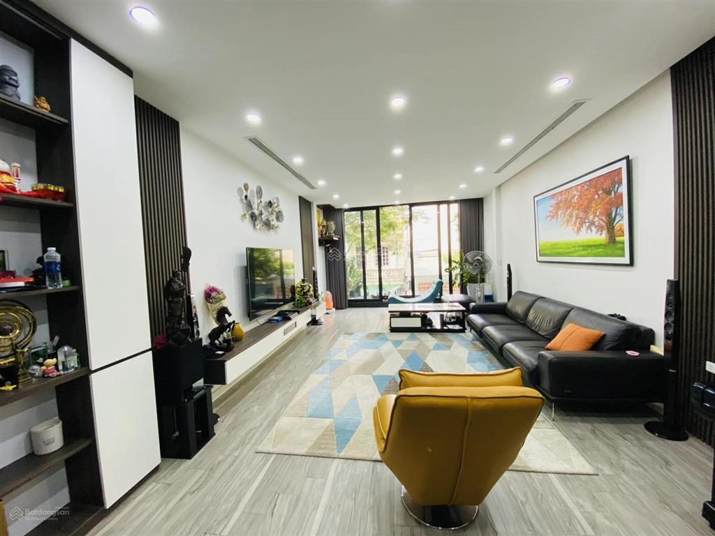 Cần bán nhanh nhà hoàng văn thái, dt 110m x6t, mặt tiền rộng kinh doanh, chỉ 29 tỷ