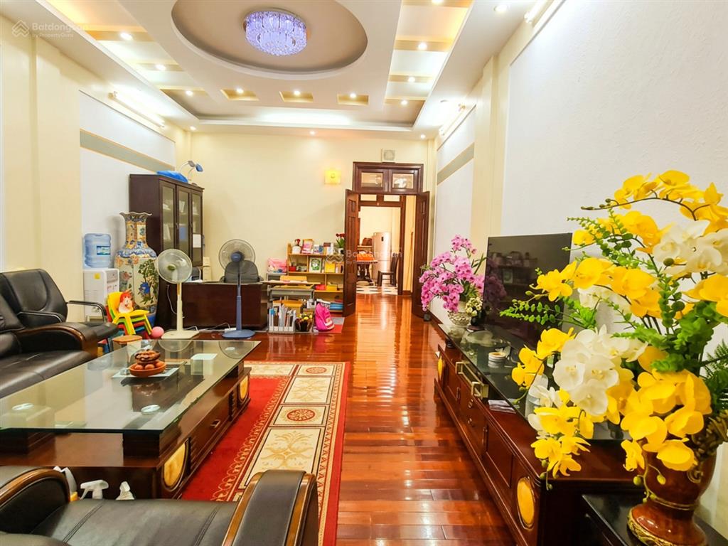 Bán gấp nhà mặt phố hoàng văn thái, kinh doanh & an cư lý tưởng, dt 68m2, chỉ 22,5 tỷ.