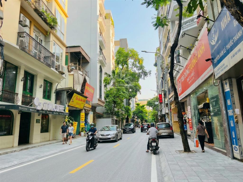 Bán gấp nhà mặt phố hoàng văn thái  7 tầng thang máy  61m  mt 5m  chỉ 20 tỷ