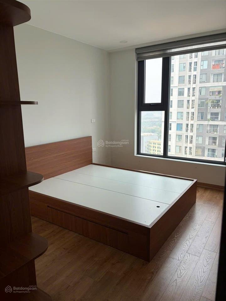 Cho thuê căn dv01 rose town ngọc hồi
diện tích 90m2. thiết kế 3 ngủ, 2 wc, 2 ban công